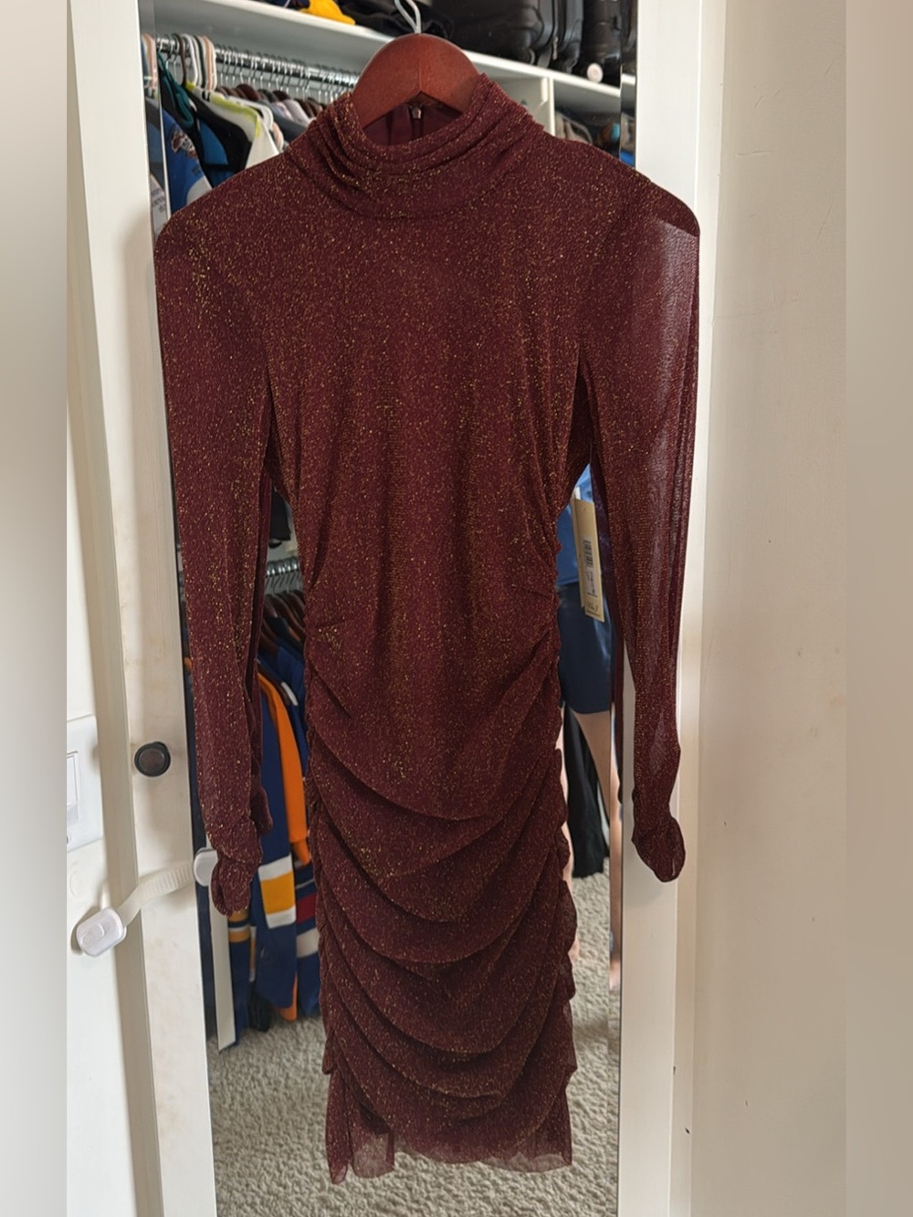 Eliza J Wine Metallic Ruched Long-Sleeve Dress  Sz 6